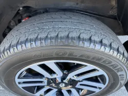 2023 Toyota 4Runner Limited | Thumbnail Photo 16 of 24