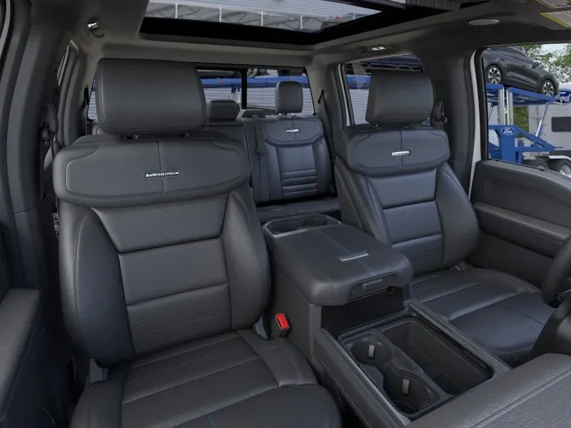 2026 Ford Super Duty F-250 | Photo 10 of 22