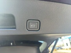 2026 Chevrolet Traverse AWD High Country | Thumbnail Photo 10 of 26