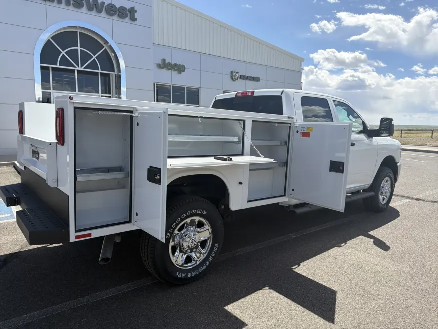 2026 RAM 2500 Tradesman | Photo 24 of 30
