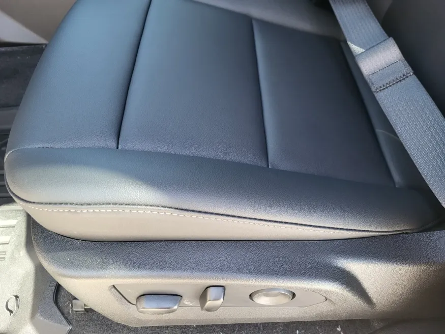 2026 GMC Canyon 4WD Elevation | Photo 21 of 26