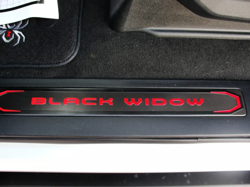 2026 Ford F-250 Lariat | Photo 11 of 21