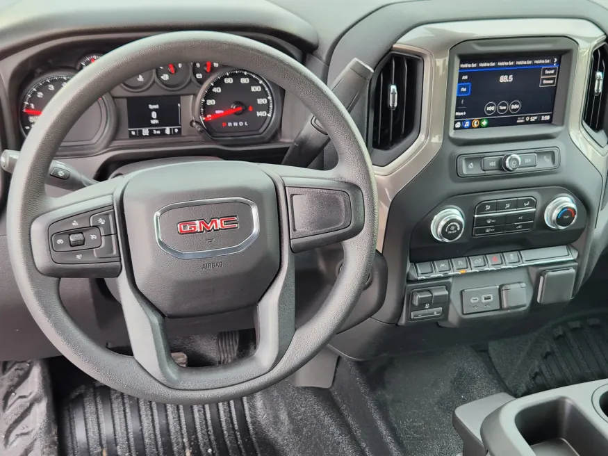 2026 GMC Sierra 1500 Pro | Photo 11 of 21