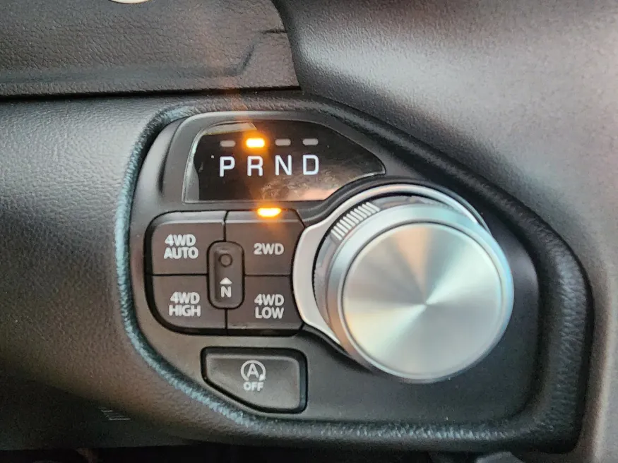 2022 RAM 1500 Laramie | Photo 15 of 32