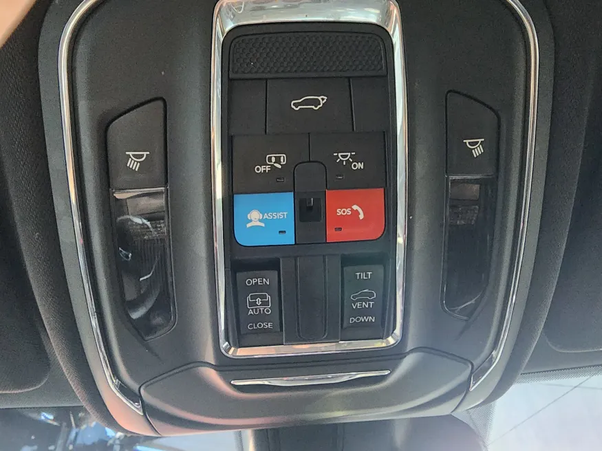 2024 Jeep Grand Cherokee L Altitude X | Photo 27 of 28