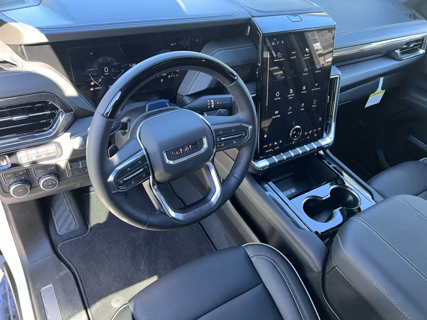 2026 GMC Yukon Elevation | Photo 7 of 29