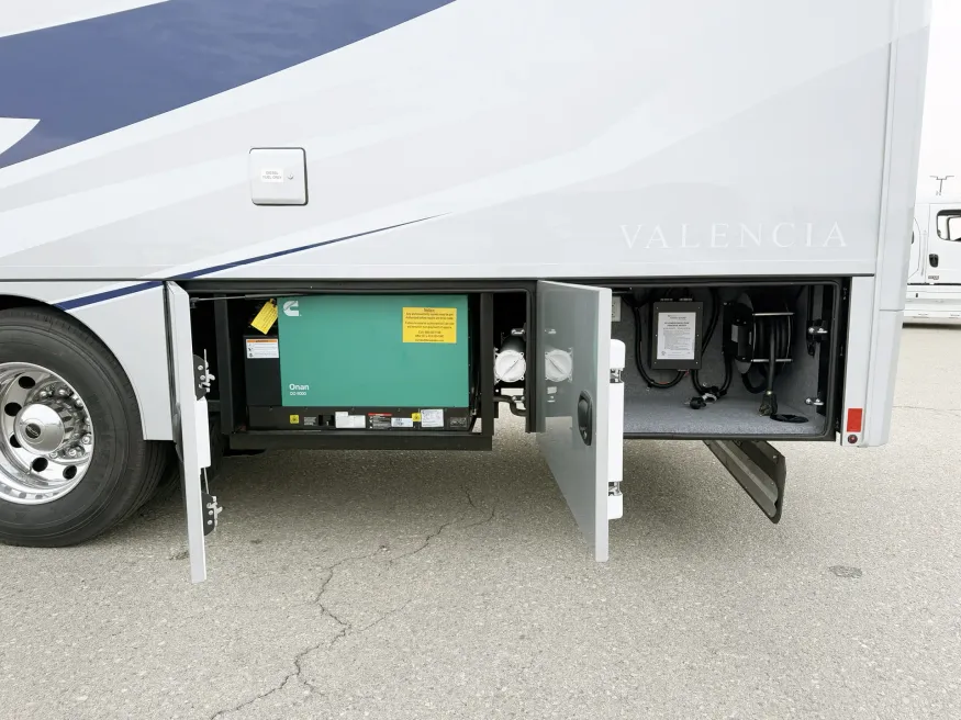 2026 Renegade Valencia 39RB | Photo 20 of 23