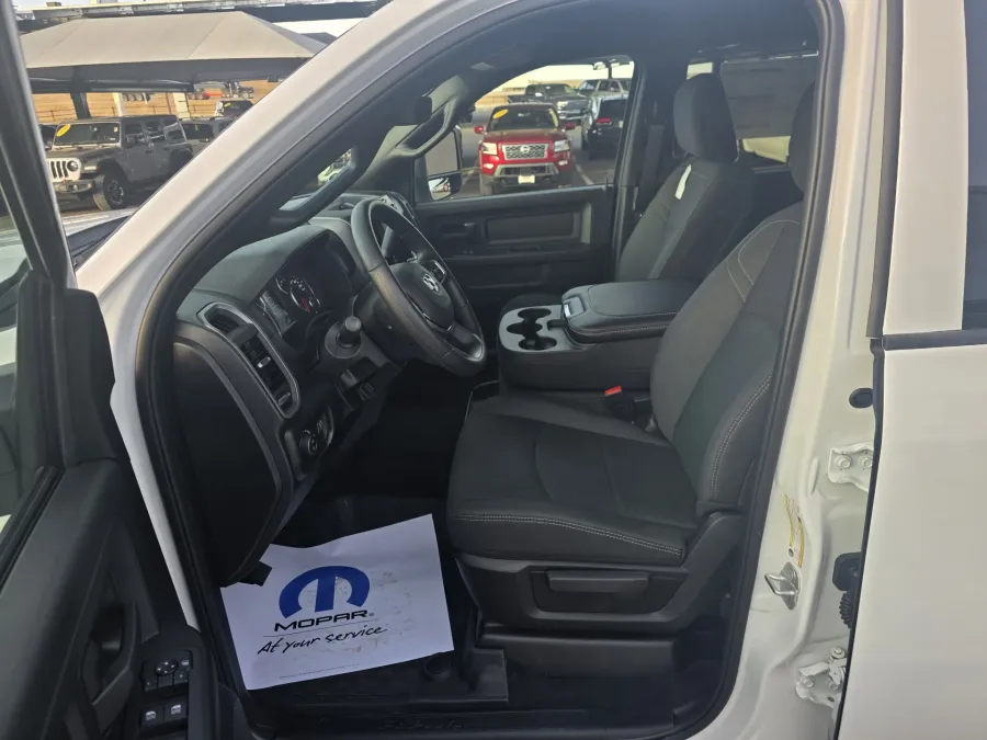 2026 RAM 2500 Tradesman | Photo 9 of 20