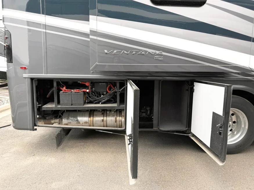 2026 Newmar Ventana 3512 | Photo 22 of 28