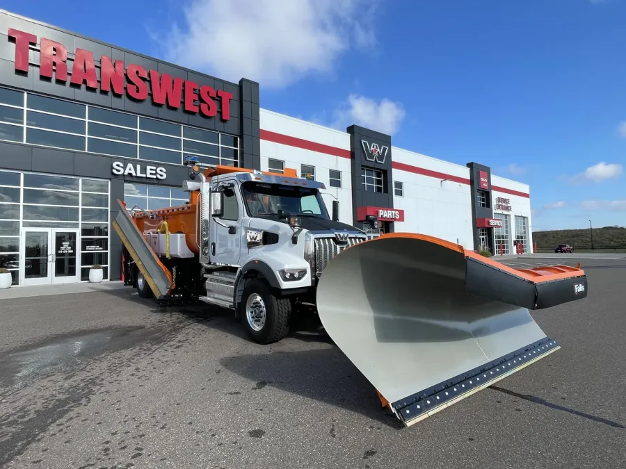 2026 Western Star 47X | Photo 3 of 11