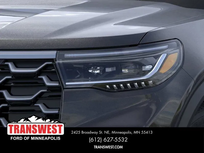 2026 Ford Explorer Platinum | Photo 17 of 23