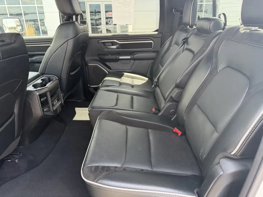 2025 RAM 1500 Laramie | Photo 8 of 19