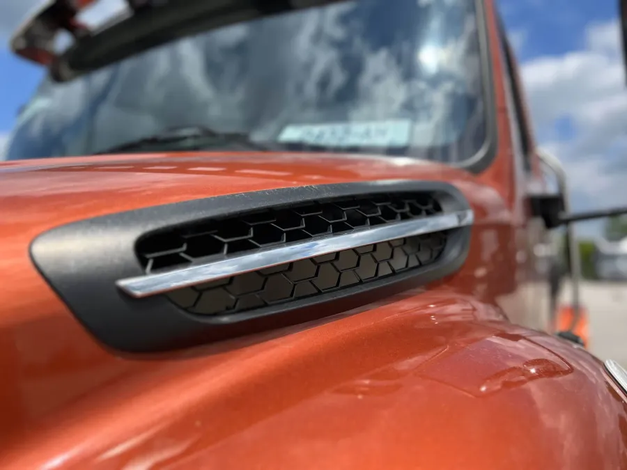 2024 Freightliner M2 106 Bolt | Photo 15 of 33