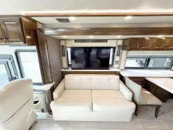 2022 Tiffin Allegro Bus 45OPP | Thumbnail Photo 8 of 32