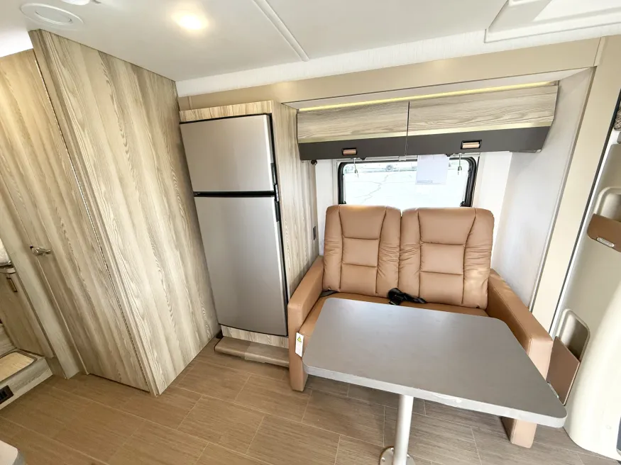 2027 Winnebago Navion 24R | Photo 6 of 18