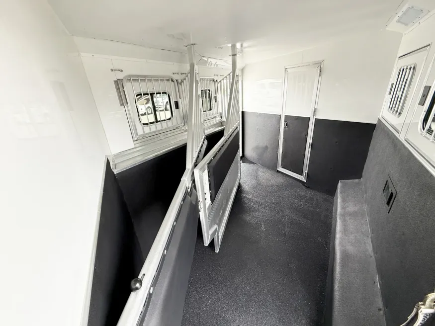 2025 Cimarron Norstar 3HLQ | Photo 18 of 33