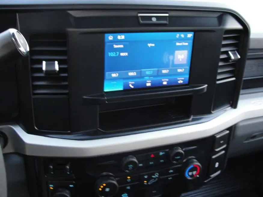 2026 Ford Super Duty F-550 XL | Photo 12 of 16