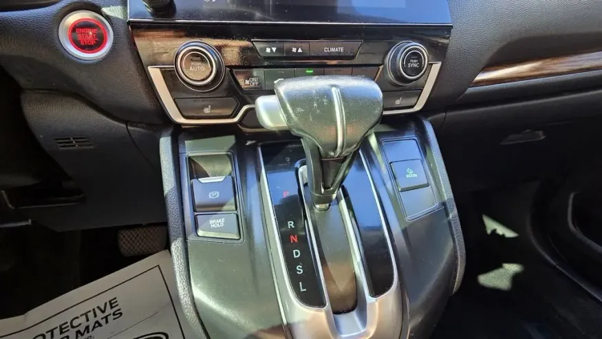 2017 Honda CR-V | Photo 22 of 28