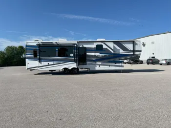 2025 Forest River Riverstone Legacy 39RKFB