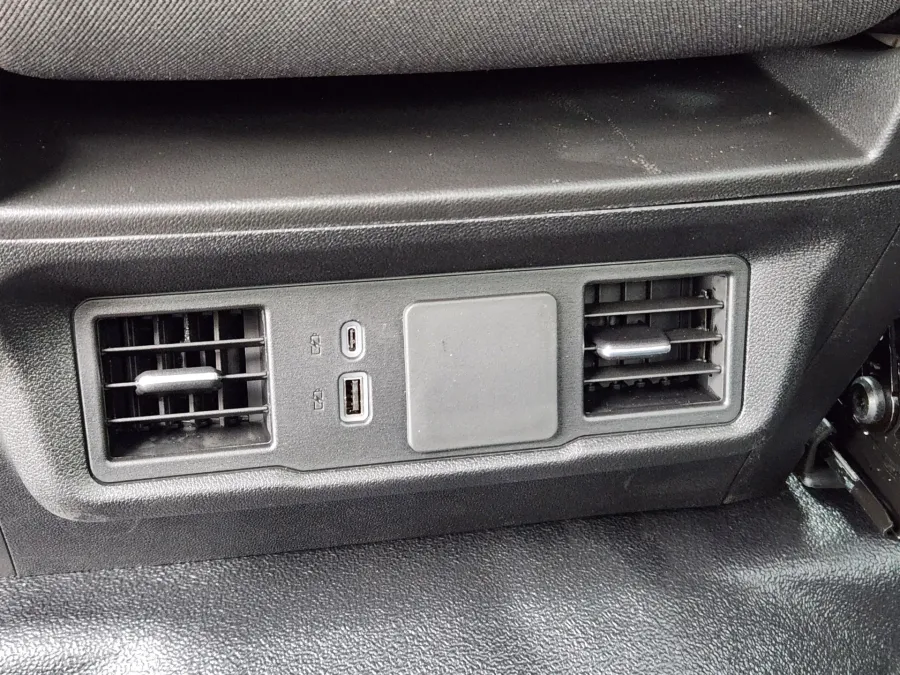 2026 GMC Sierra 1500 Pro | Photo 17 of 21