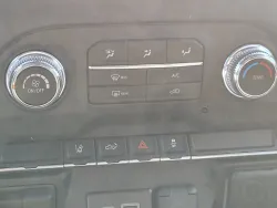 2026 GMC Sierra 2500HD Pro | Thumbnail Photo 17 of 30