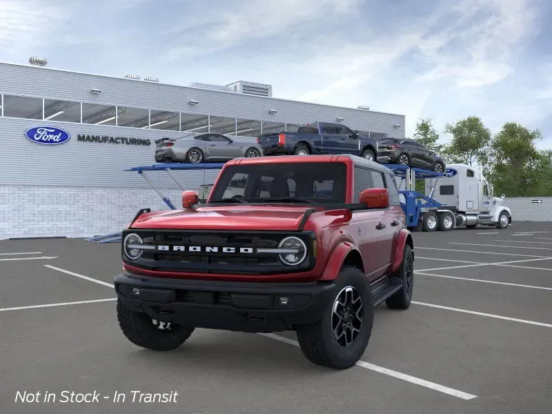 2026 Ford Bronco Outer Banks | Photo 1 of 25