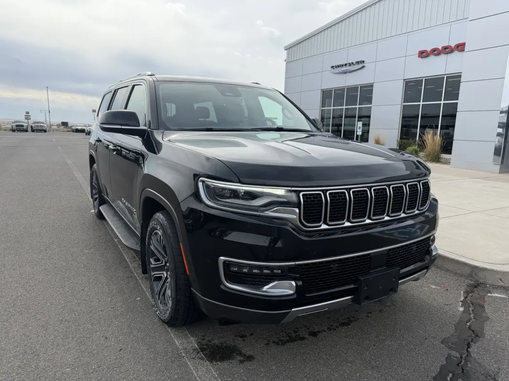 2022 Jeep Wagoneer Series III 