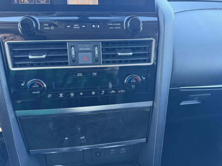 2024 Infiniti QX80 Luxe | Photo 20 of 21