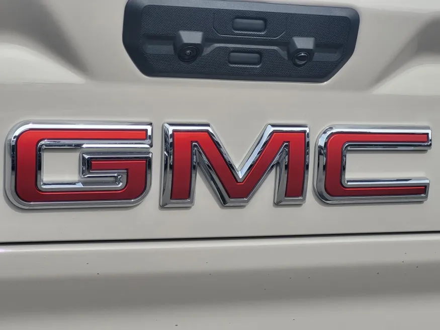 2026 GMC Sierra 2500HD AT4X | Photo 10 of 25