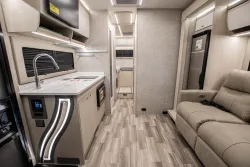 2026 Tiffin Wayfarer 25XLW | Thumbnail Photo 3 of 16