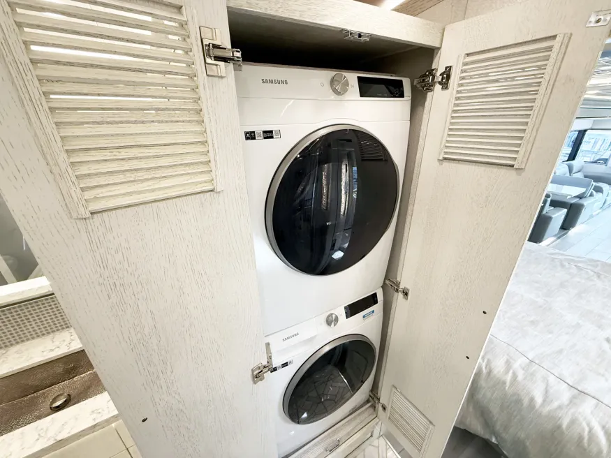 2024 Newmar King Aire 4531 | Photo 16 of 30