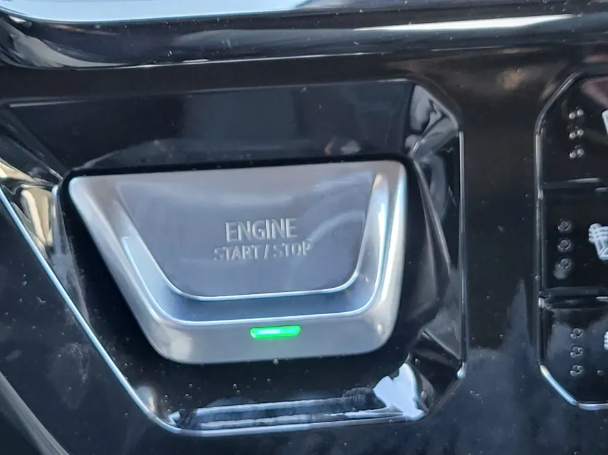 2026 GMC Sierra 2500HD AT4 | Photo 18 of 31