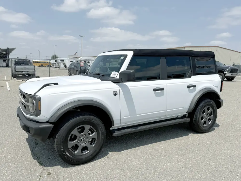 2022 Ford Bronco Big Bend Mid (222A) 4x4's photo