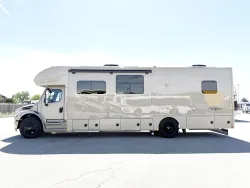 2026 Renegade Valencia 36SB | Thumbnail Photo 20 of 21