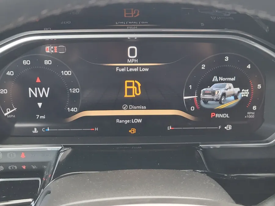 2026 GMC Sierra 3500HD SLT | Photo 13 of 25