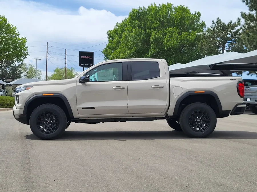 2026 GMC Canyon 4WD Elevation | Photo 3 of 26