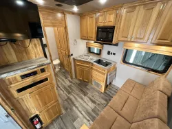 2023 Sundowner Krawler 2286 KM | Thumbnail Photo 10 of 25