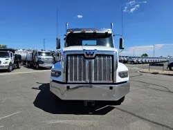 2022 Western Star 49X | Thumbnail Photo 2 of 16