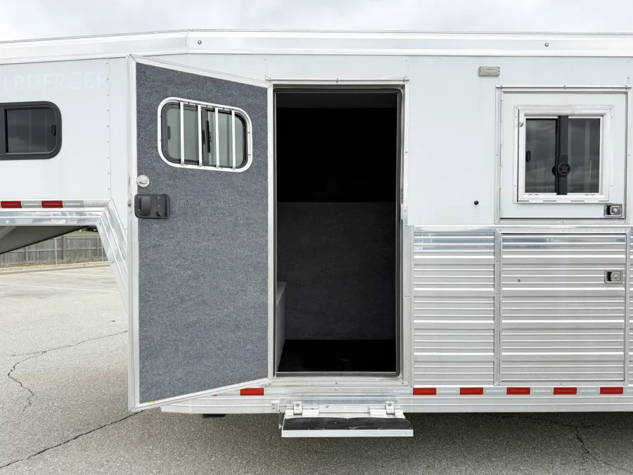 2020 Bloomer 6HGN | Photo 13 of 19