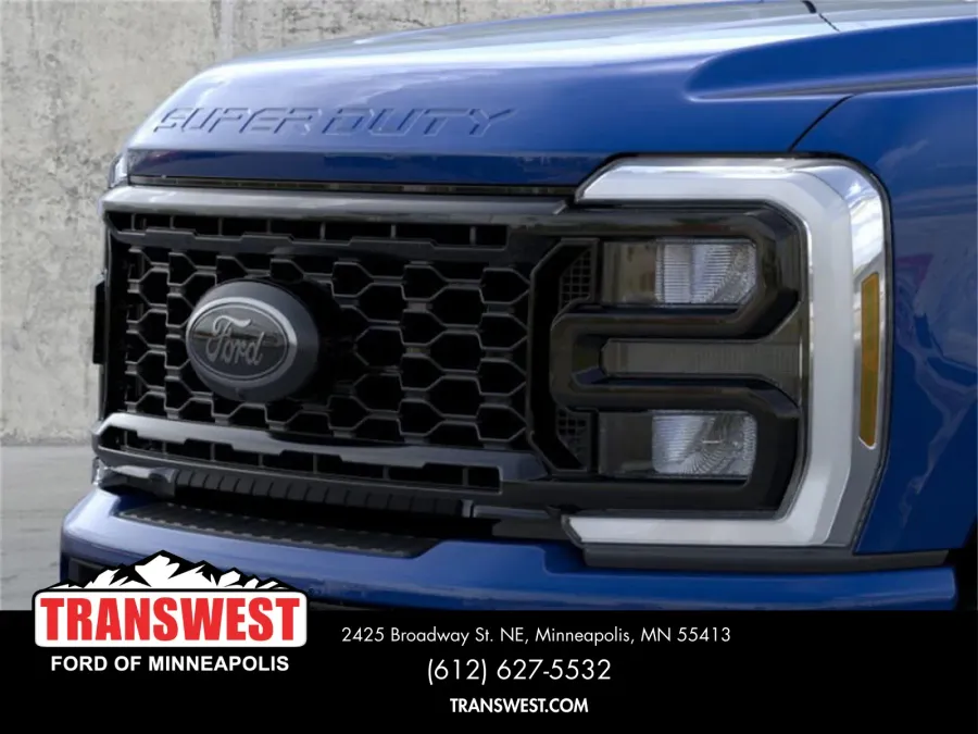 2026 Ford Super Duty F-350 Lariat | Photo 17 of 22