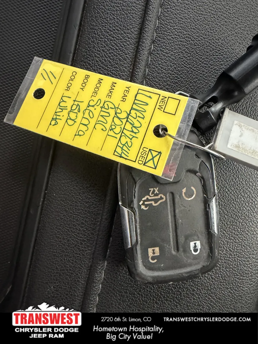 2021 GMC Sierra 1500 Elevation | Photo 19 of 21