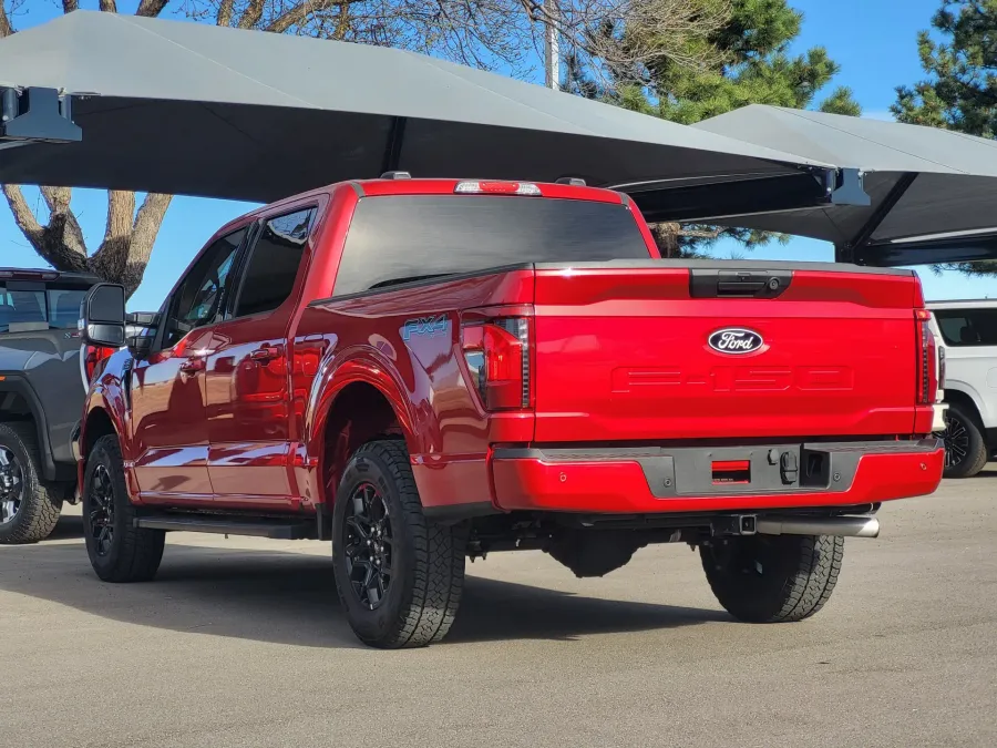 2024 Ford F-150 XLT | Photo 4 of 24