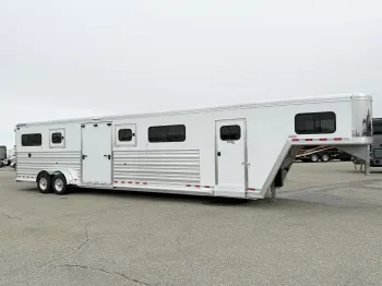 2026 Cimarron Norstar 4HGN Head to Head