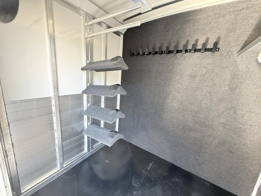 2026 Cimarron Norstar 4HGN Head to Head | Photo 14 of 22