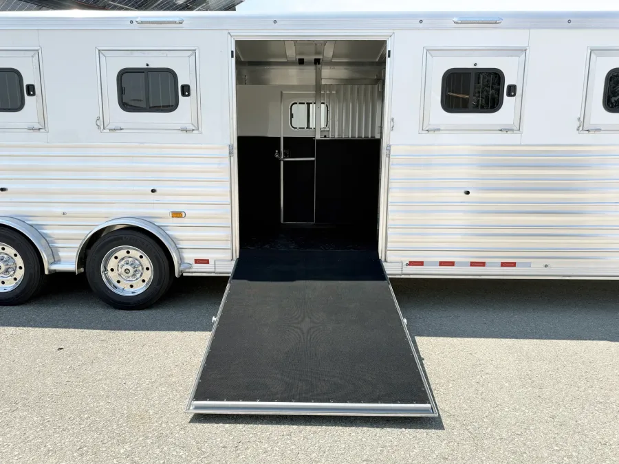 2026 Cimarron Norstar 4HGN Head to Head | Photo 8 of 22