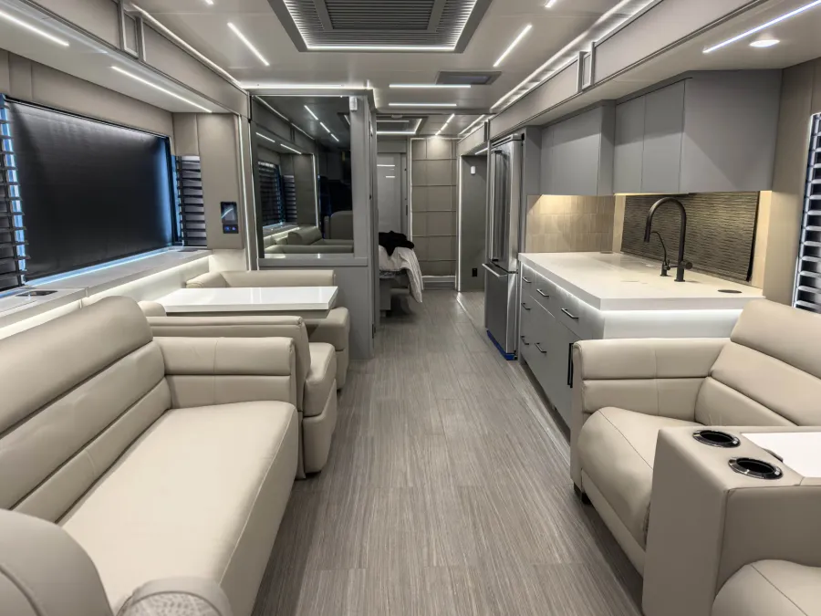 New 2026 Newmar King Aire 4521 in Belton, MO - Class A RV