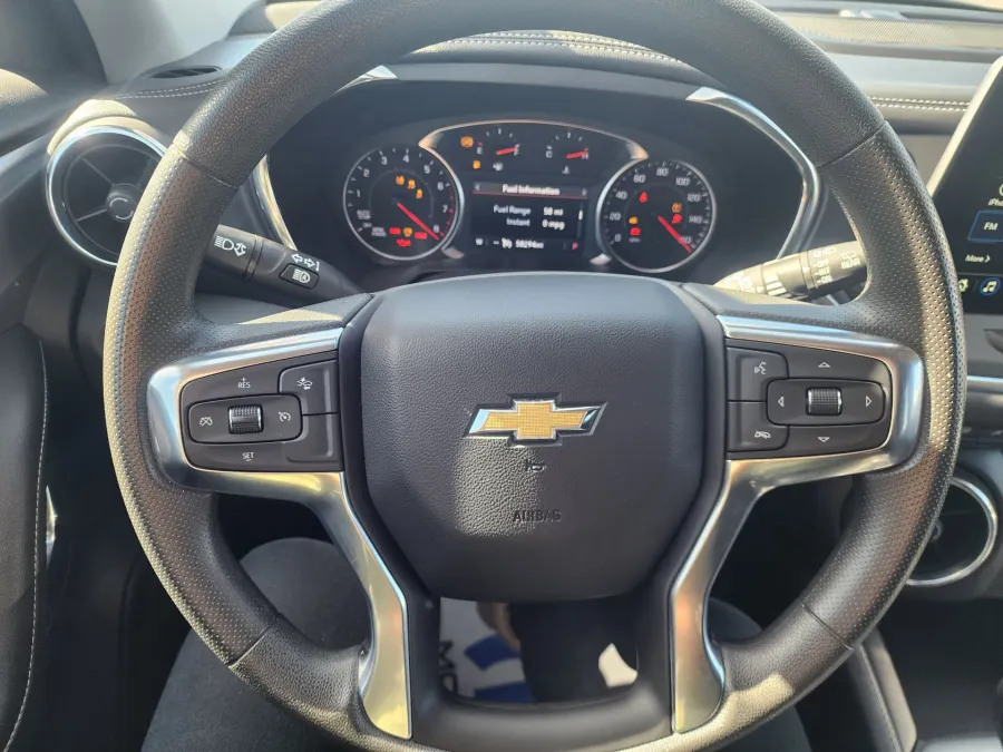 2023 Chevrolet Blazer LT | Photo 17 of 24