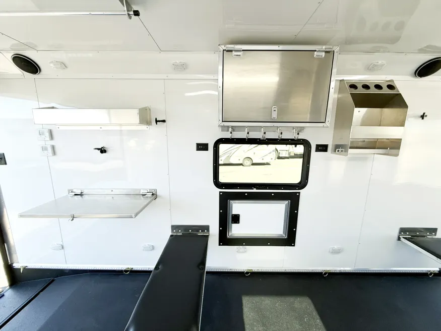 2026 Logan Coach Horse Power | Photo 10 of 21