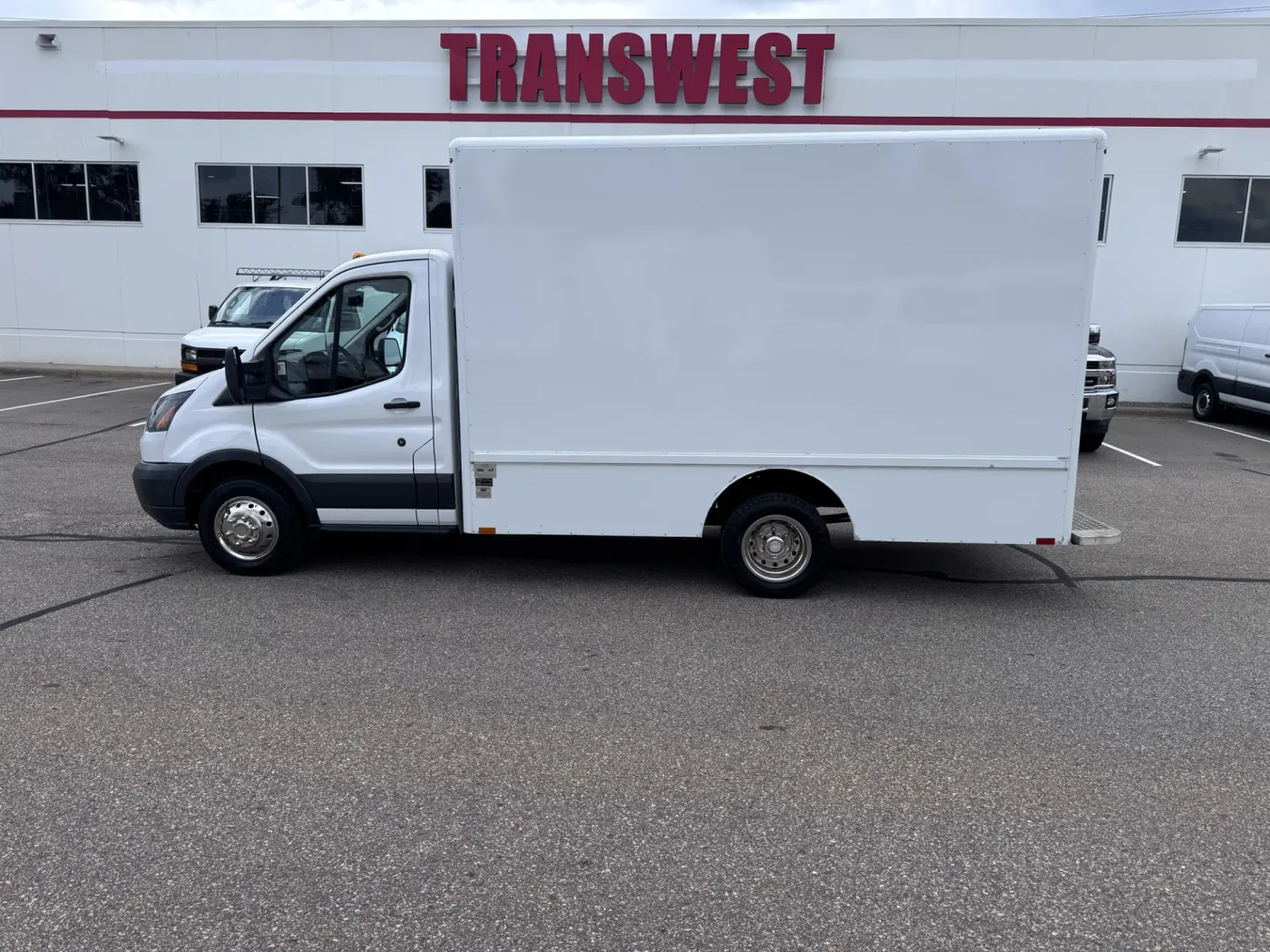 2018 Ford Transit | Photo 2 of 21