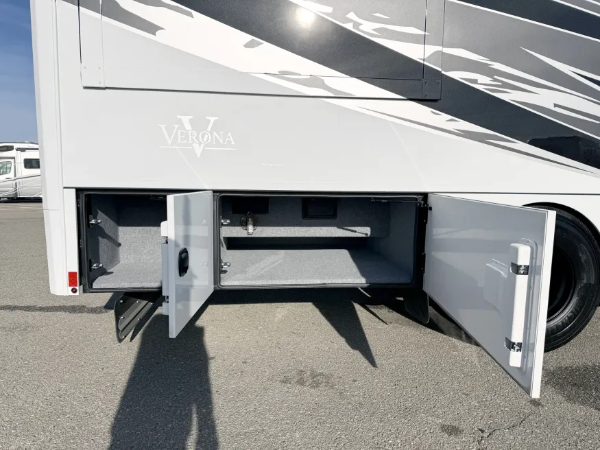 2026 Renegade Verona 40VTS | Photo 27 of 31